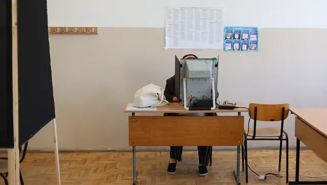 Сигнал от СИК в Ловеч: 41 души са вписани в списъците на адреса на необитаема къща