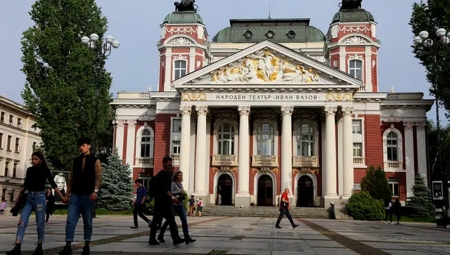 Криза в столични театри - някои от тях на крачка да затворят