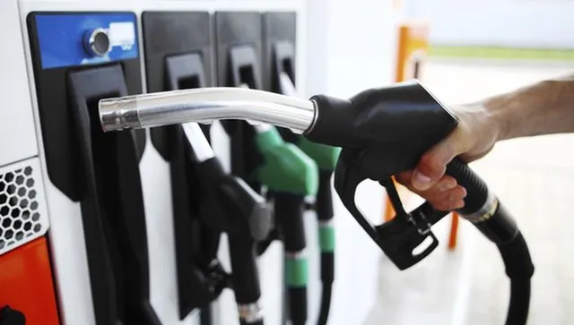 НАП по следите на спекулата: Половината бензиностанции вдигнали и цените, и маржа