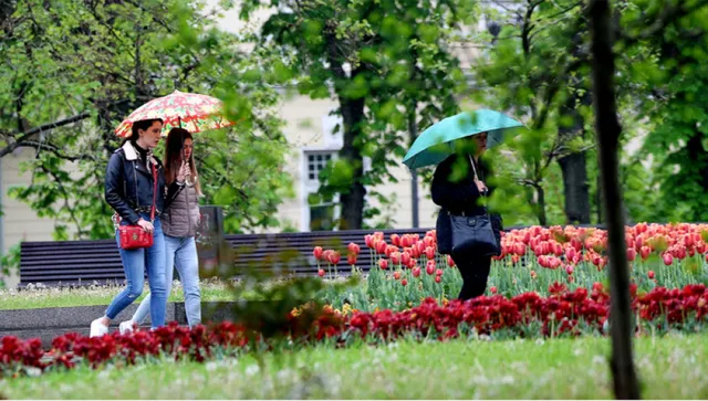 Дъждовна събота, с гръмотевични бури в планините