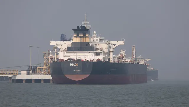 Иран е готов с новите правила за корабоплаване през Ормузкия проток