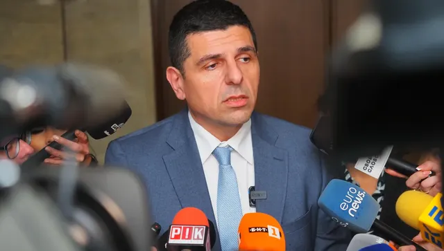 Ивайло Мирчев: Привиквал ли е Пеевски ключови фактори от ВСС и съдебната система в хотел “Берлин”?