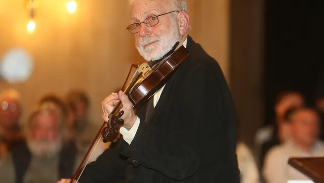 Събота, 25 април 2026