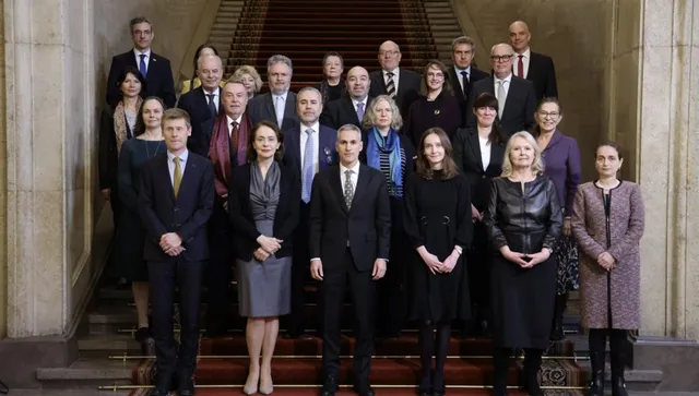 Гюров се срещна с посланиците от ЕС, Великобритания и Швейцария, представи им приоритетите на кабинета