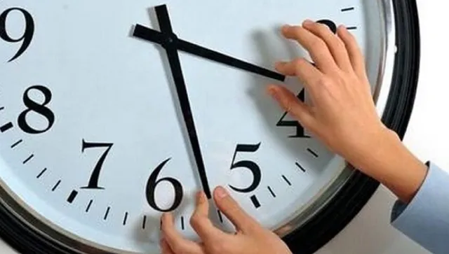 Отново ще въртим часовниците: как да преживеем смяната на времето без стрес и в ритъма