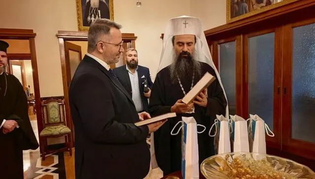 Заради  62,5 милиона евро Христанов и Даниил оскверниха Разпети петък