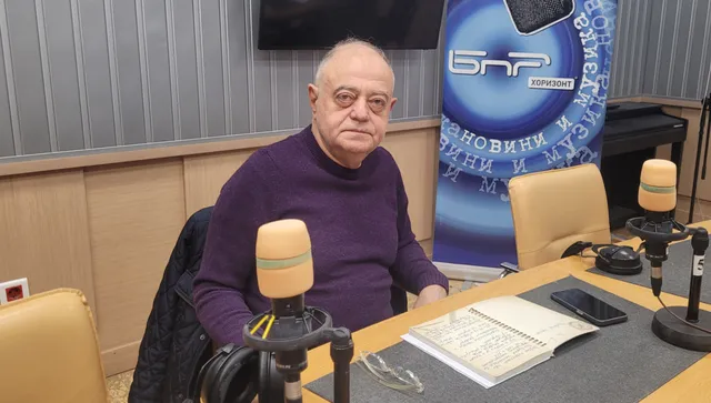 Атанас Атанасов: Имаме тежки разминавания с Радев. Къде стои той по оста Русия - Украйна?