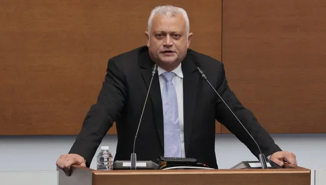 Емил Дечев заяви, че шефовете на ГДНП и ГДБОП не са точно уволнени, а ...