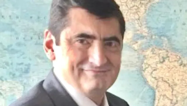 Боян Радойков: През 2020 Борисов падна след 282 дни на протести, сега свалиха властта за три дни