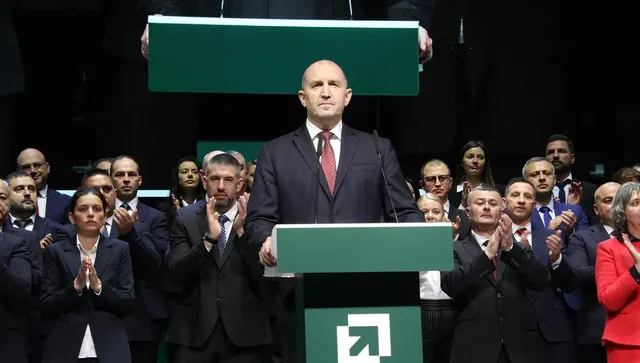Кабинет в сянка: само Румен Радев знае имената на новата власт