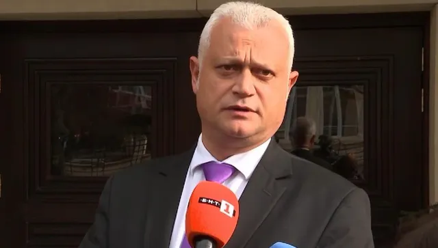 Вътрешният министър поискал оставки за разследващите "Петрохан", иска същото за гл. секретар на МВР