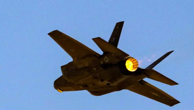 Израелски F-35 свали над Техеран руски Як-130: 