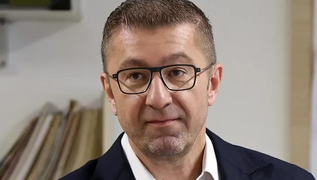 Мицкоски: Готов съм да платя цената за блокираната евроинтеграция - няма да променим конституцията