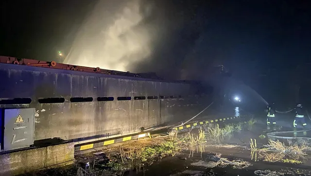 Търговски кораби са поразени при руска атака срещу пристанищната структура на Одеса