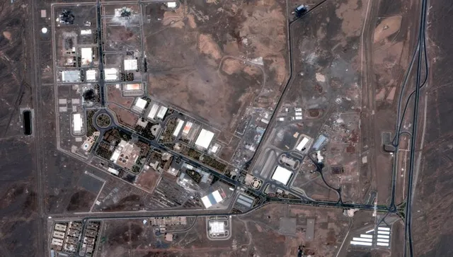 Иран: Отвърнахме на атаката срещу ядрения ни обект в Натанз с удар по Димона в Израел