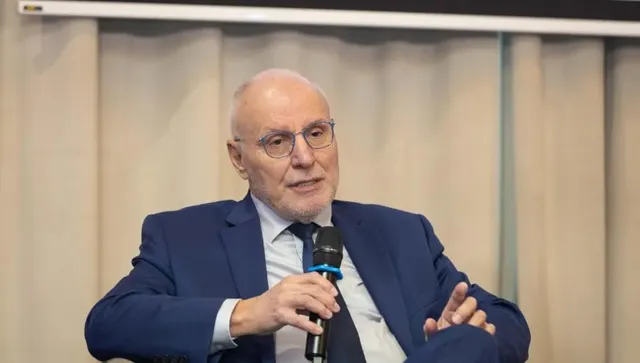 Димитър Радев: Проектобюджетът е негативен сигнал за устойчивостта на публичните финанси