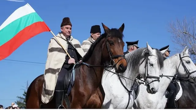 124 232 българи празнуват именния си ден на Тодоровден 