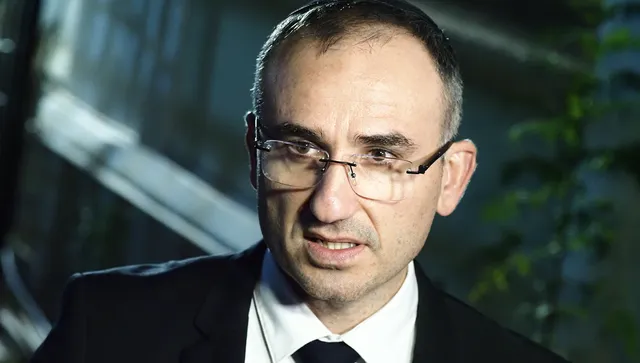 Проф. Оскар: 90% от населението в Иран не подкрепя режима, убил 30 хил. млади хора