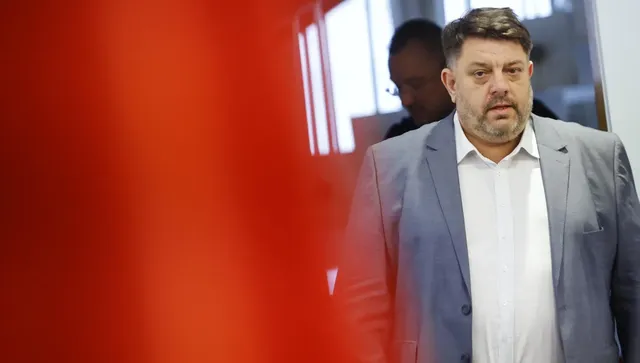 Зафиров с първи подробности след пленума на БСП