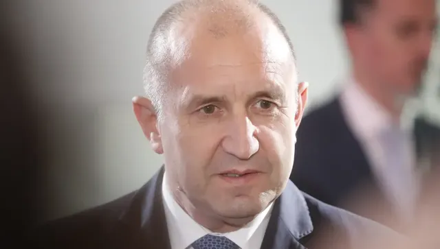 Румен Радев развенча слуховете за рокади в кабинета