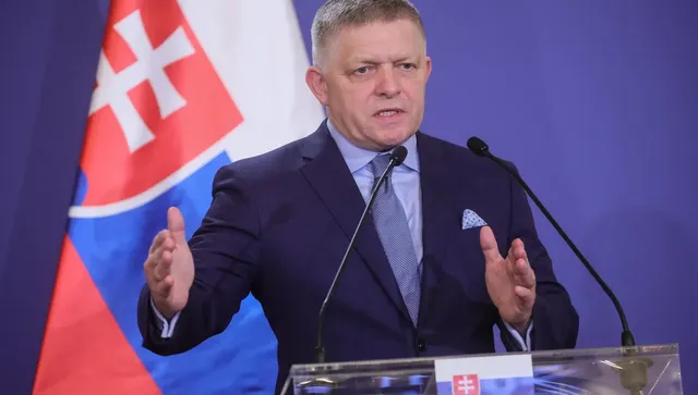 „Заради някакъв си член 5“: Фицо отказа помощ на НАТО в случай на война 