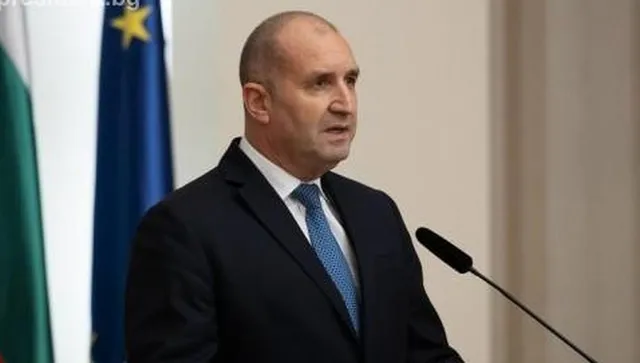 Консултациите за правителство: Румен Радев се среща днес с ГЕРБ-СДС и ПП-ДБ