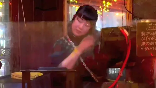 Японка превзе клубовете в Токио с български попфолк