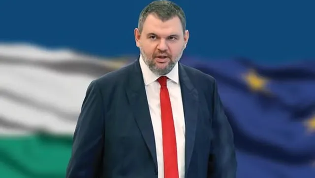 Пеевски: Ако Радев намери 36 фактури за мои полети, платени от „Спектрум“, подавам оставка