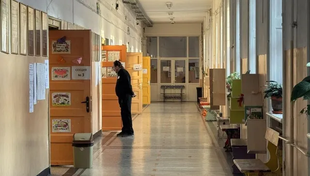  Изборни сътресения в Хасковска област: Отсъстващи комисии и повредени машини 