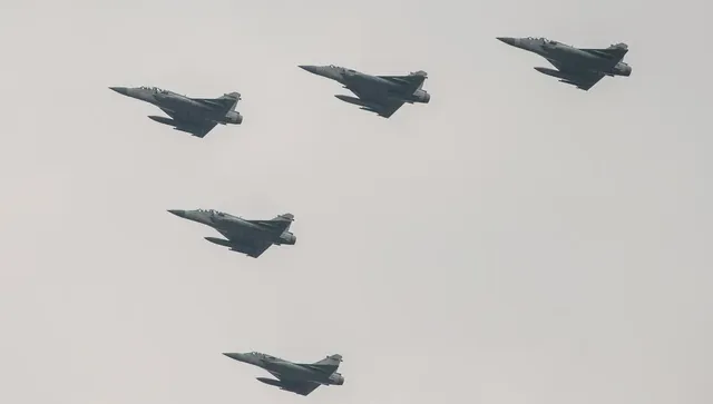 Токио настръхна - руски и китайски бомбардировачи патрулират съвместно близо до Япония