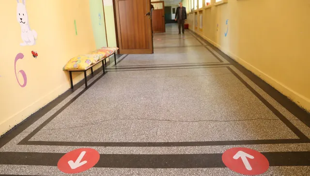 Заплатите на учителите скачат с 5% от януари