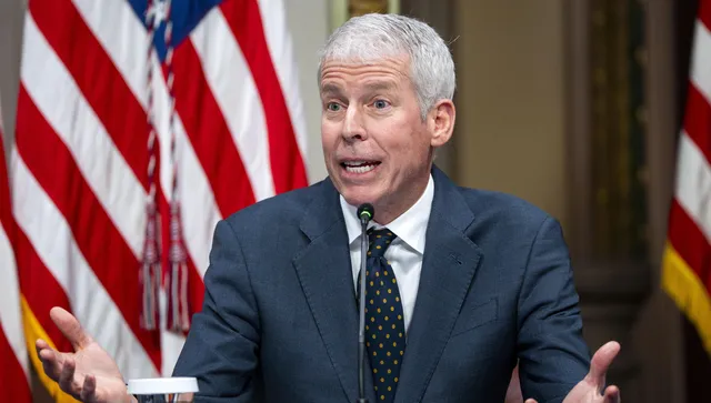 САЩ още нямат готовност да ескортират танкери в Ормузкия проток - може да започнат към края на март