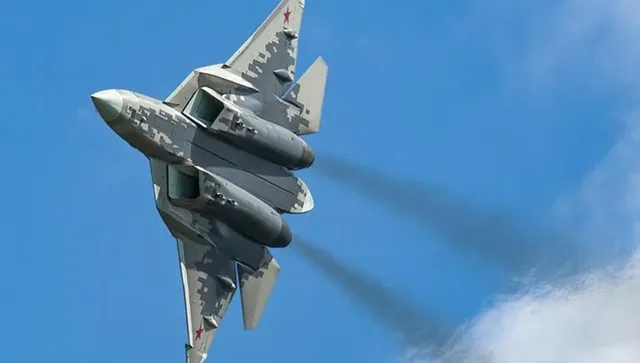 Русия загуби още един изтребител Су-57, пораженията се виждат от Космоса