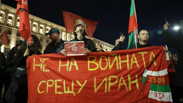 "Възраждане": САЩ веднага да махнат самолетите си от летище "Васил Левски"