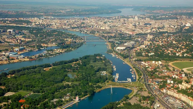 Вместо плажове и море – на село и край Дунава: наша съседка с туристически бум