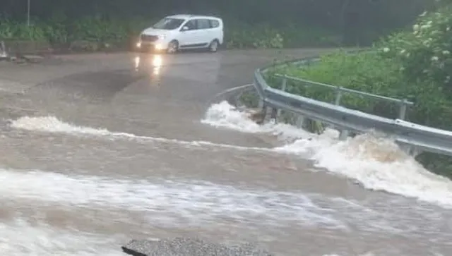 Наводнение ограничи движението по пътя Ивайловград – Славеево към Гърция