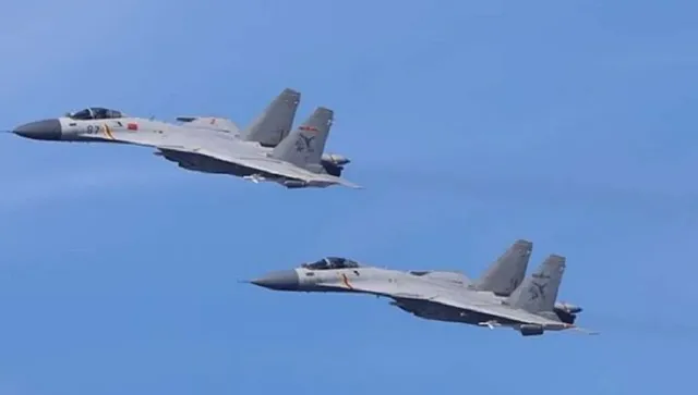 Китайският изтребител J-15 има скрита „ДНК“ на руската армия