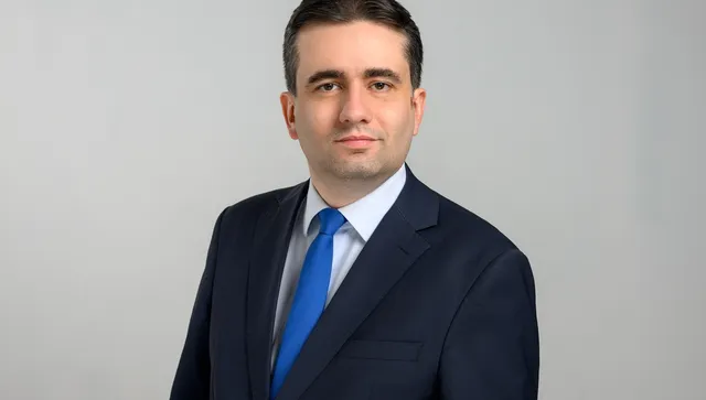 Божидар Божанов: Темите на изборите са антикорупция и Европа, останалото  са димки и всяване на страх