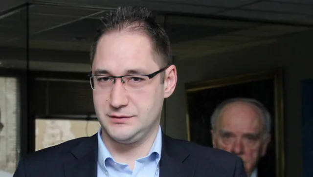 С нов дълг от над 10 млрд. евро годишно влизаме в сигурна финансова криза