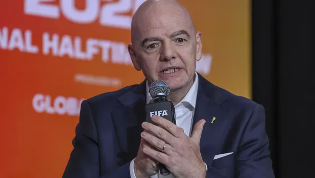 След засилен натиск: Инфантино свиква спешна среща на ФИФА