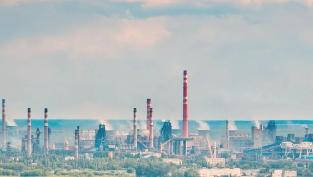 Кремъл получава нов удар: металургичните гиганти на Русия спират работа