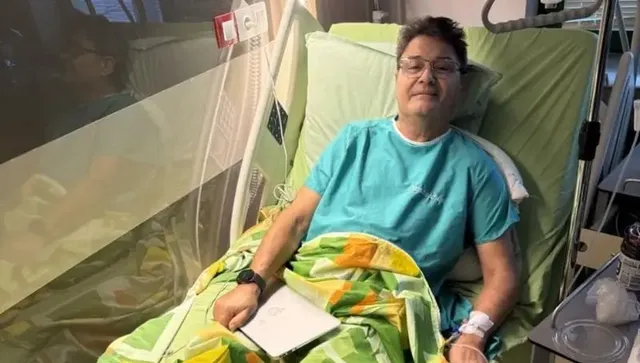 Концертът на дует "Ритон" в НДК се отложи: Певецът е със счупен крак