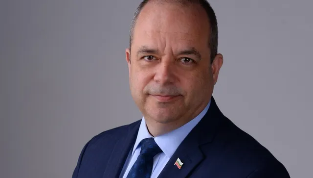 Иван Анчев: Няма военен риск за България от американските самолети, но плащаме цената на колебливата си външна политика