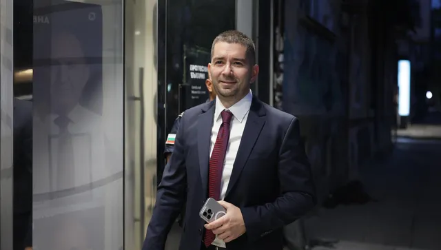 Слави Василев: Можем да определяме посоките и целите си без съобразяване с коалиционни партньори