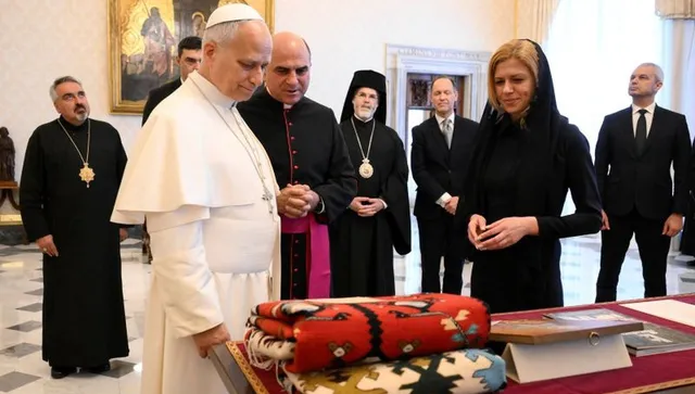 Папа Лъв XIV  изпрати благословия към целия български народ