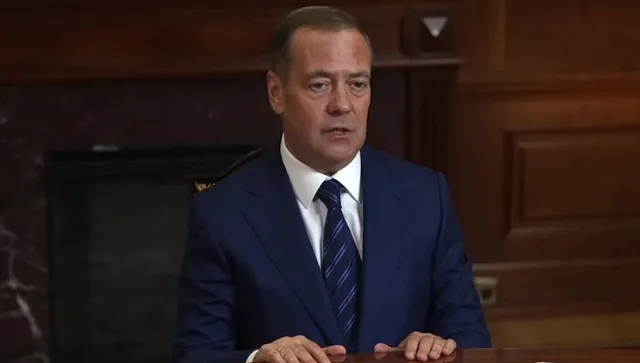Медведев призова да се задържат граждани на САЩ и ЕС, за да се  разменят за руски агенти 