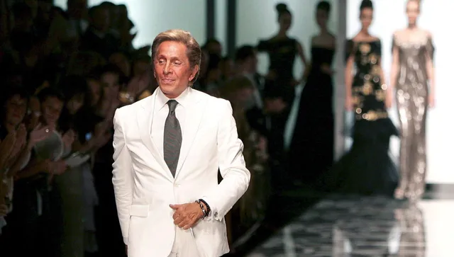Отиде си Валентино, последният от триото вълшебници на модния дизайн