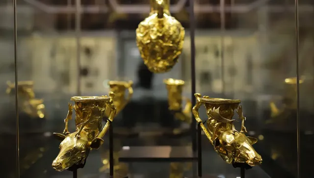  Днес се навършват 76 години от откриването на Панагюрското златно съкровище 