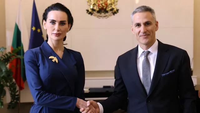 Гюров се срещна с посланик Илашчук 