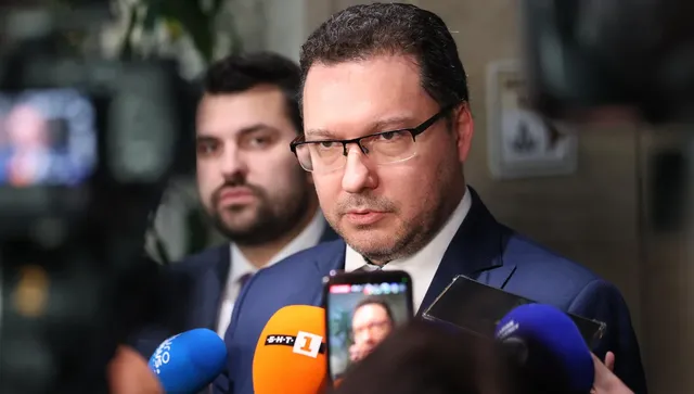 Даниел Митов: АМ „Хемус” щеше да бъде завършена, ако Асен Василев не беше взел парите